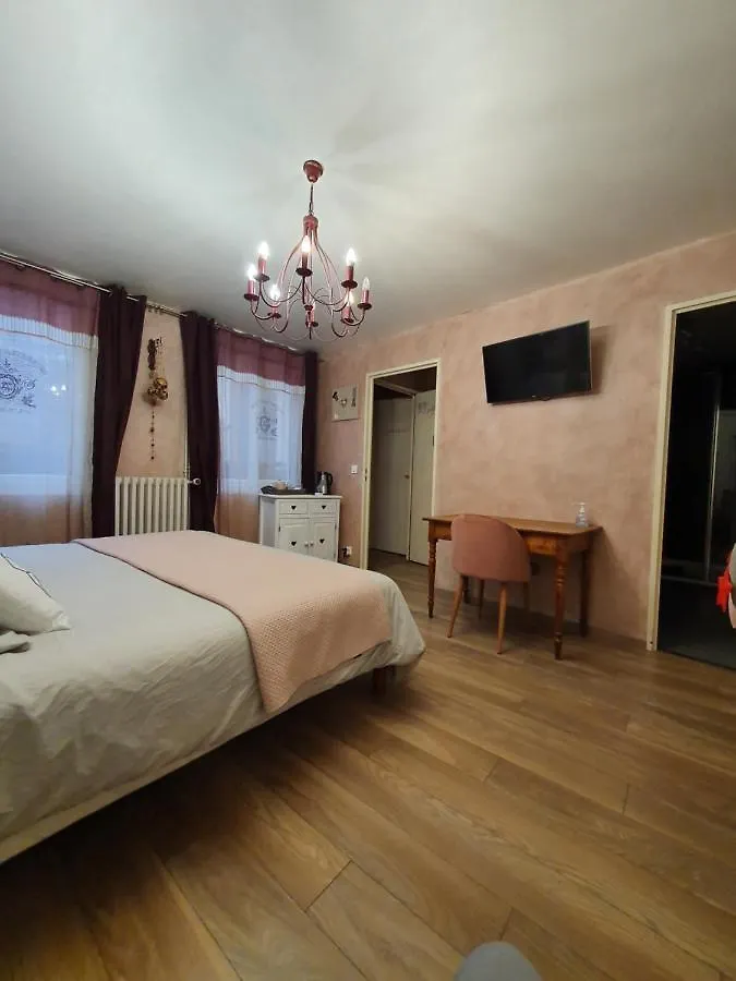 Couette-café Bed and Breakfast Le Patio de Luchon à Bagnères-de-Luchon