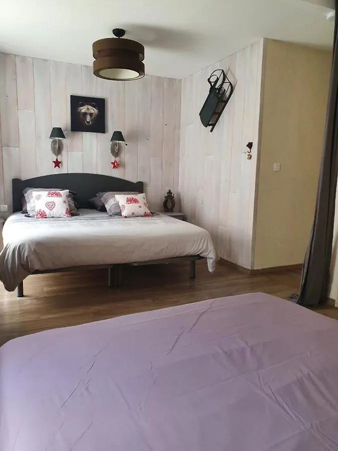 Bed and Breakfast Le Patio de Luchon à Bagnères-de-Luchon 3*,